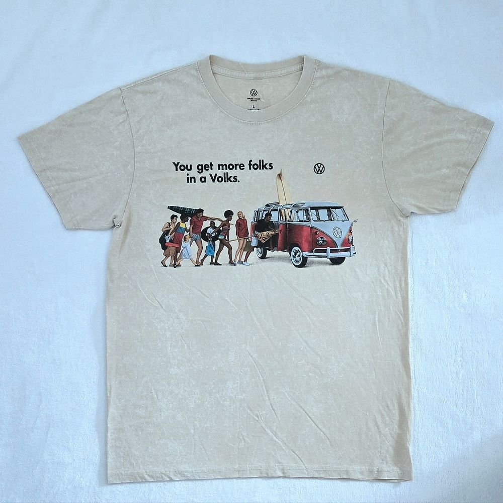 Changes VW "You get more folks in a Volks." Graphic Tee👕 - NWOT